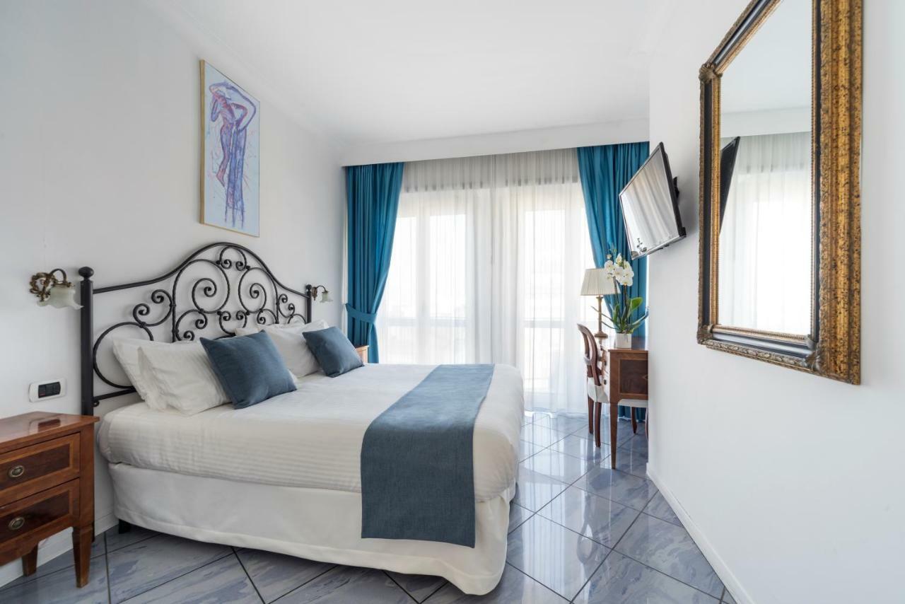 Fiorentini Residence Napoli Екстериор снимка